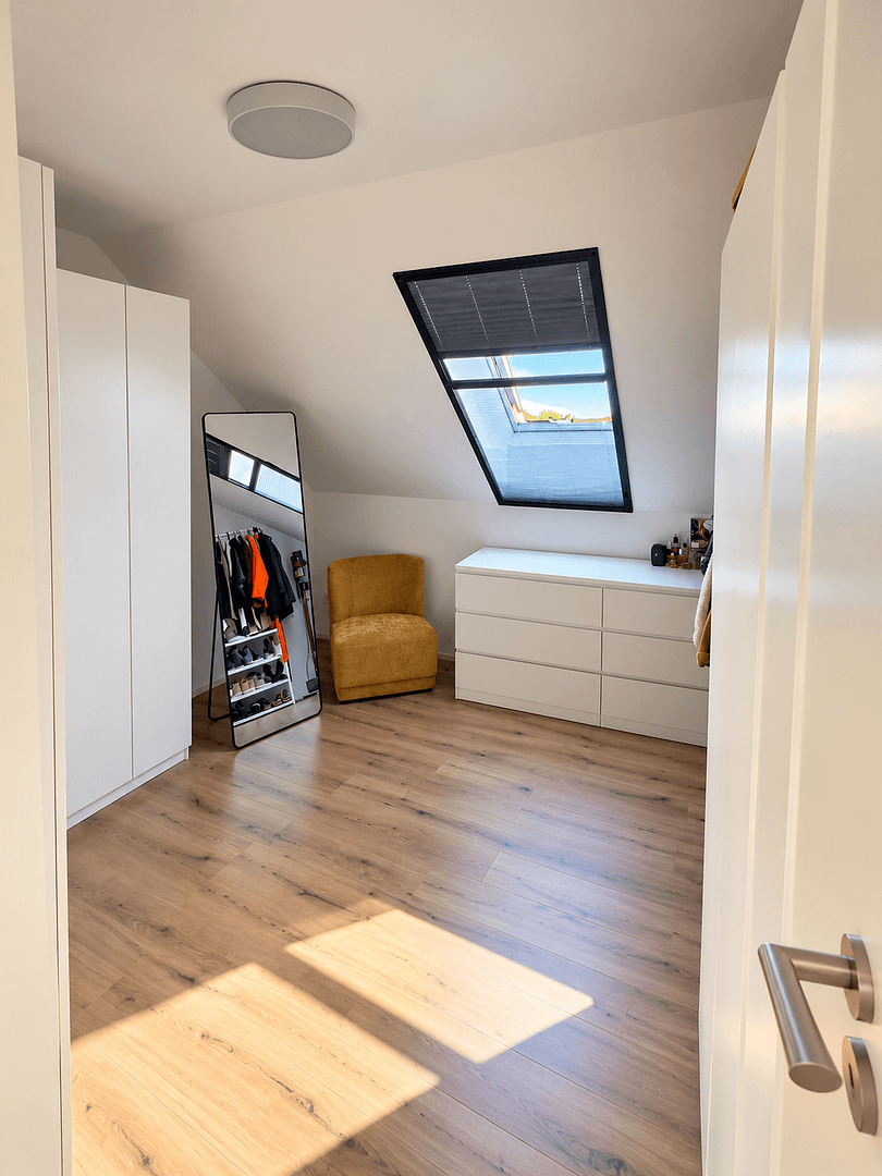 Prodej domu 158 m², pozemek 172 m², Ebersbach an der Fils, Bádensko-Württembersko Prodej domu 158 m², pozemek 172 m², Ebersbach an der Fils, Bádensko-Württembersko