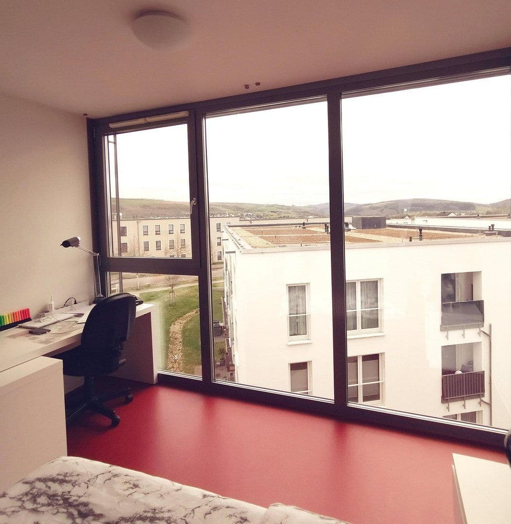 Pronájem bytu 1+1 26 m², Augustinusstrasse 15, Trier, Porýní-Falc Pronájem bytu 1+1 26 m², Augustinusstrasse 15, Trier, Porýní-Falc