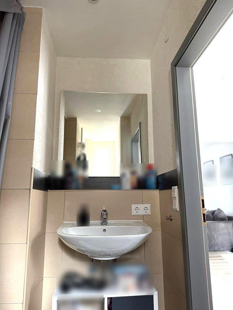 Pronájem bytu 4+1 105 m², Karlstr. 10, Alpirsbach, Bádensko-Württembersko Pronájem bytu 4+1 105 m², Karlstr. 10, Alpirsbach, Bádensko-Württembersko
