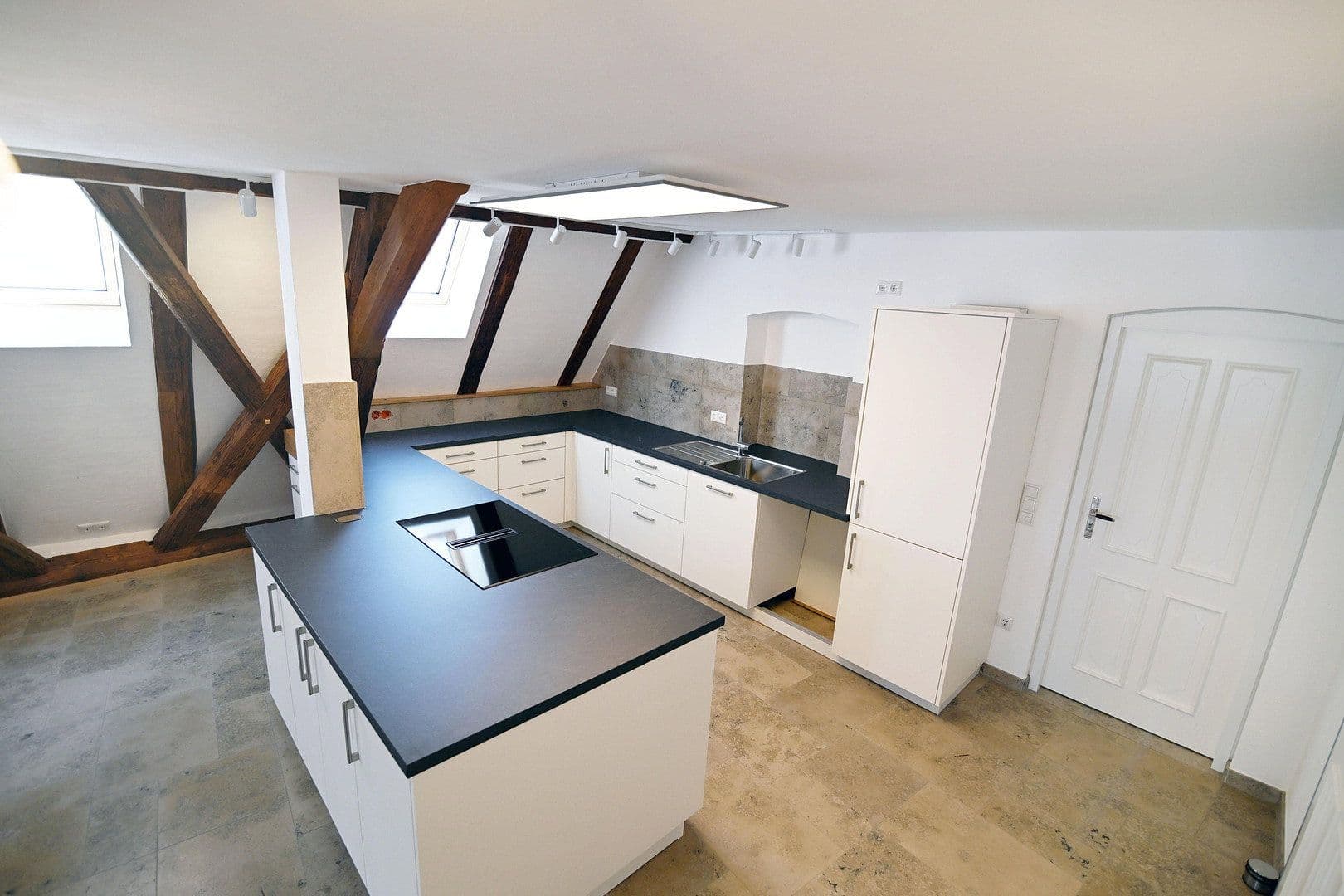 Pronájem bytu 4+1 152 m², Untere-Hauptstraße 26-28, Freising, Bavorsko Pronájem bytu 4+1 152 m², Untere-Hauptstraße 26-28, Freising, Bavorsko