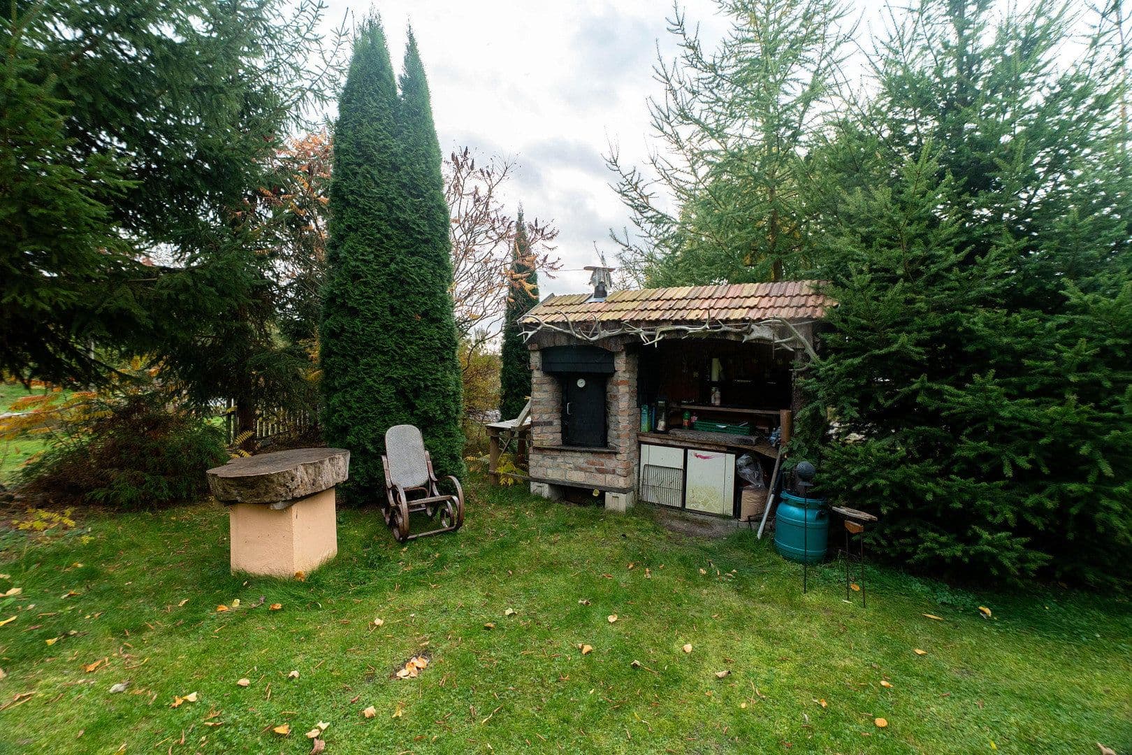 Prodej domu 228 m², pozemek 3.147 m², Moltzow, Mecklenburg-Vorpommern Prodej domu 228 m², pozemek 3.147 m², Moltzow, Mecklenburg-Vorpommern