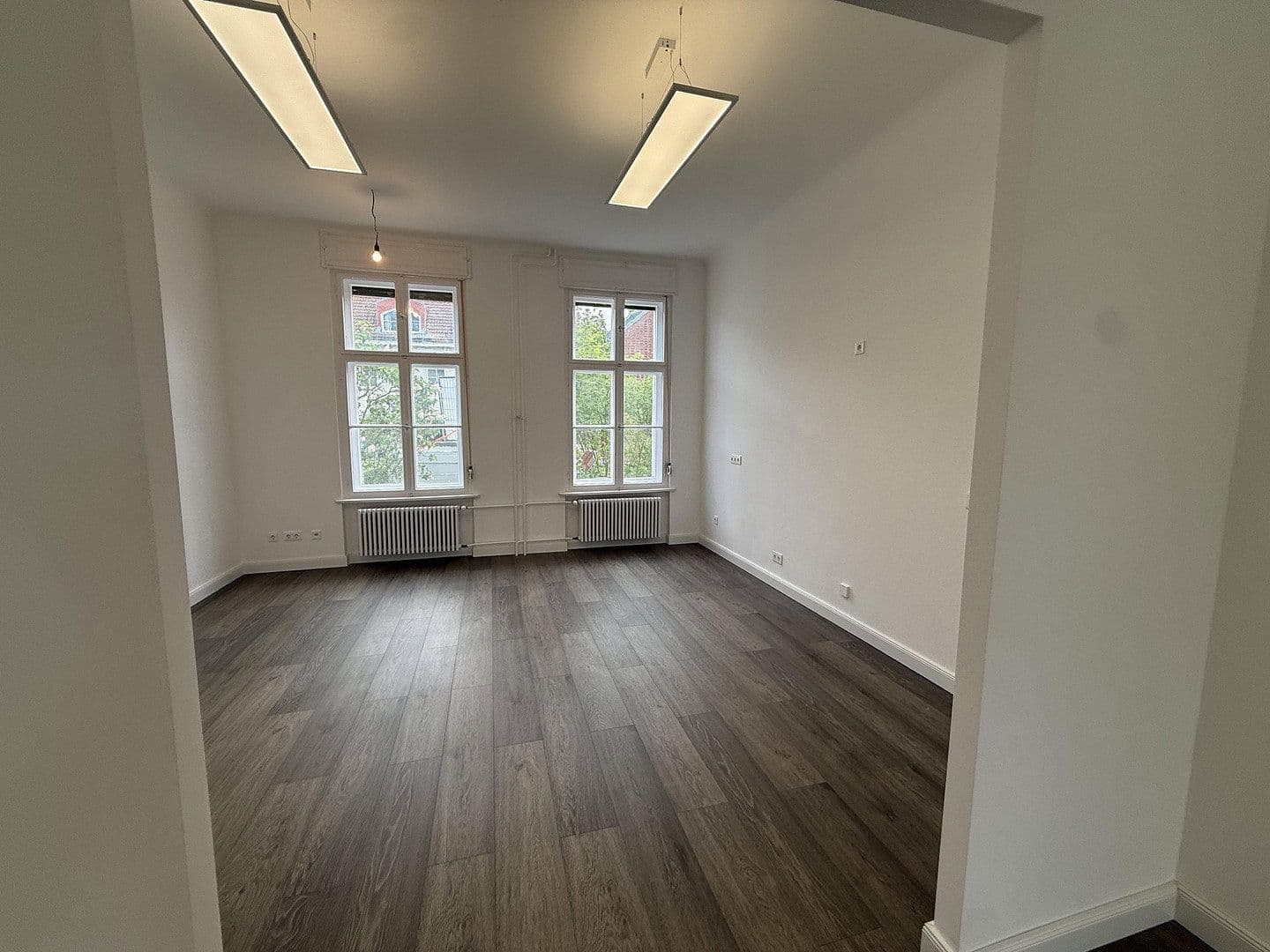 Pronájem kanceláře 160 m², Alt-Rudow 42-44, Berlin, Berlín Pronájem kanceláře 160 m², Alt-Rudow 42-44, Berlin, Berlín