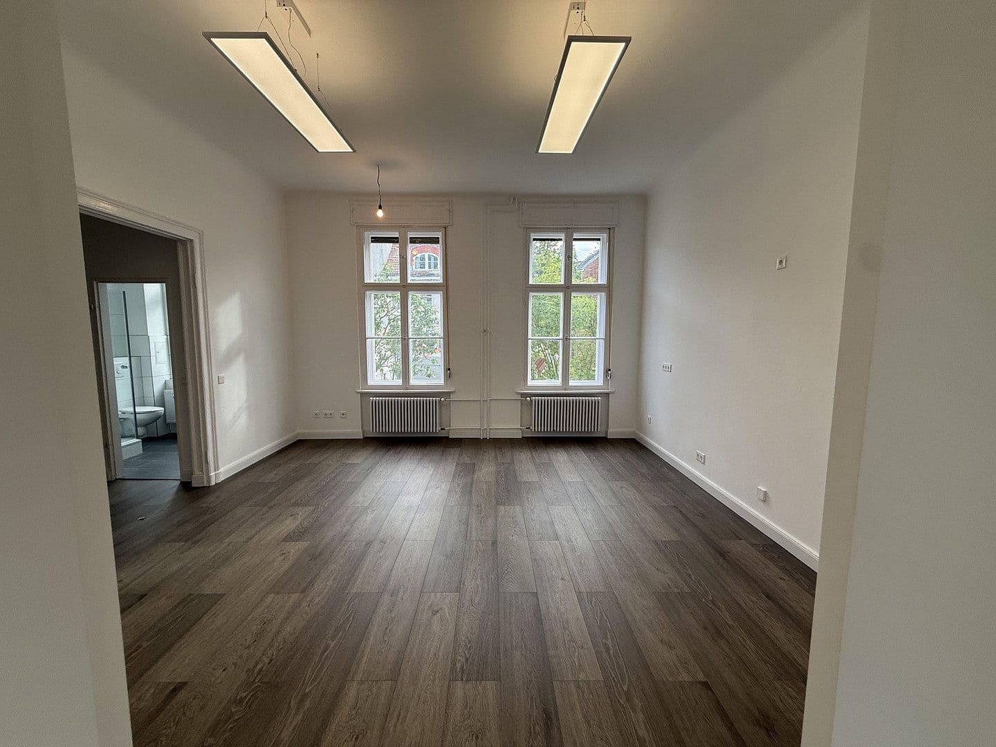 Pronájem kanceláře 160 m², Alt-Rudow 42-44, Berlin, Berlín Pronájem kanceláře 160 m², Alt-Rudow 42-44, Berlin, Berlín