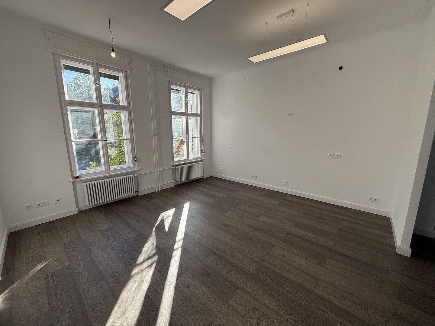 Pronájem kanceláře 160 m², Alt-Rudow 42-44, Berlin, Berlín Pronájem kanceláře 160 m², Alt-Rudow 42-44, Berlin, Berlín