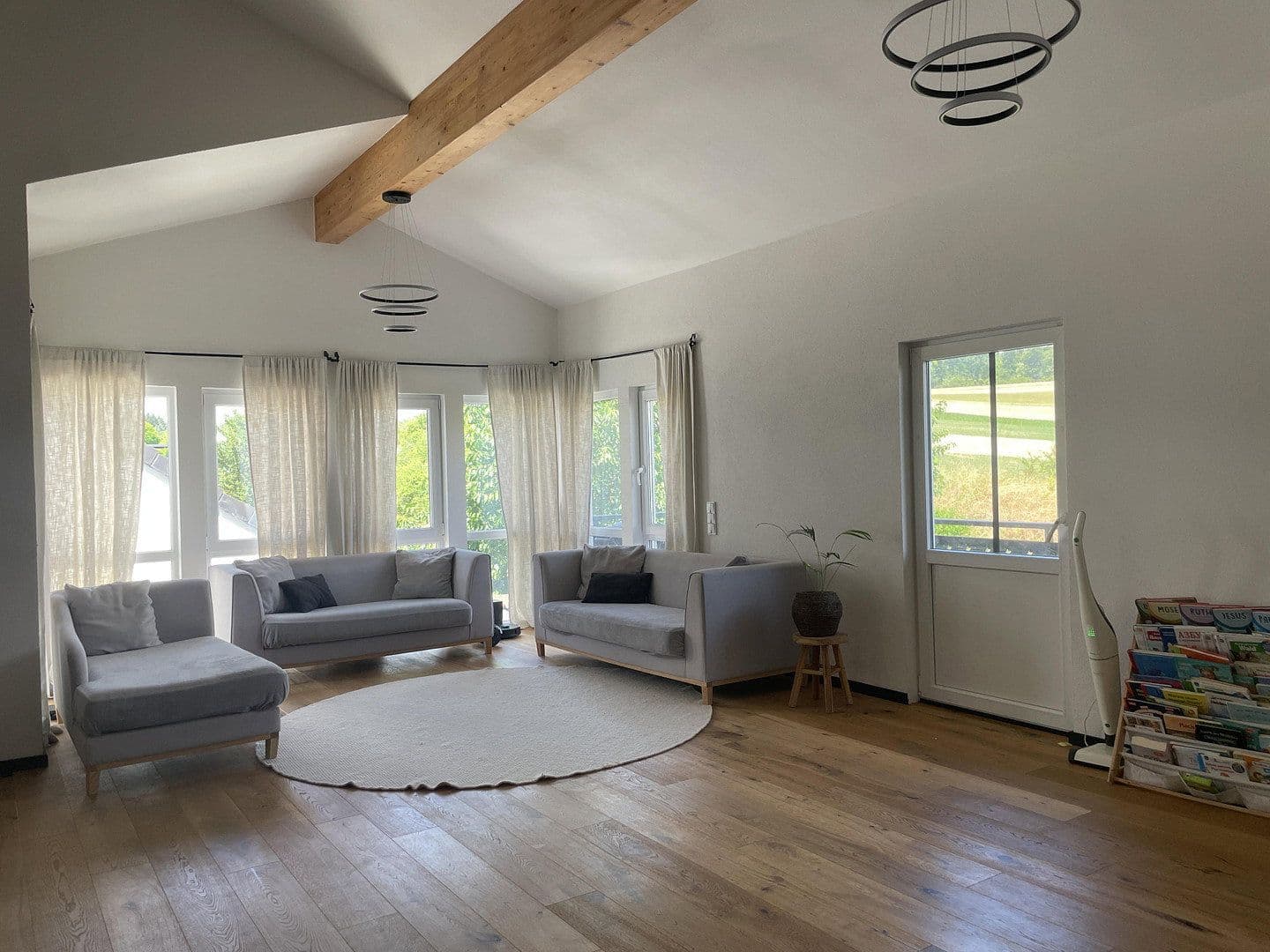 Prodej domu 263 m², pozemek 522 m², Mönsheim, Bádensko-Württembersko Prodej domu 263 m², pozemek 522 m², Mönsheim, Bádensko-Württembersko