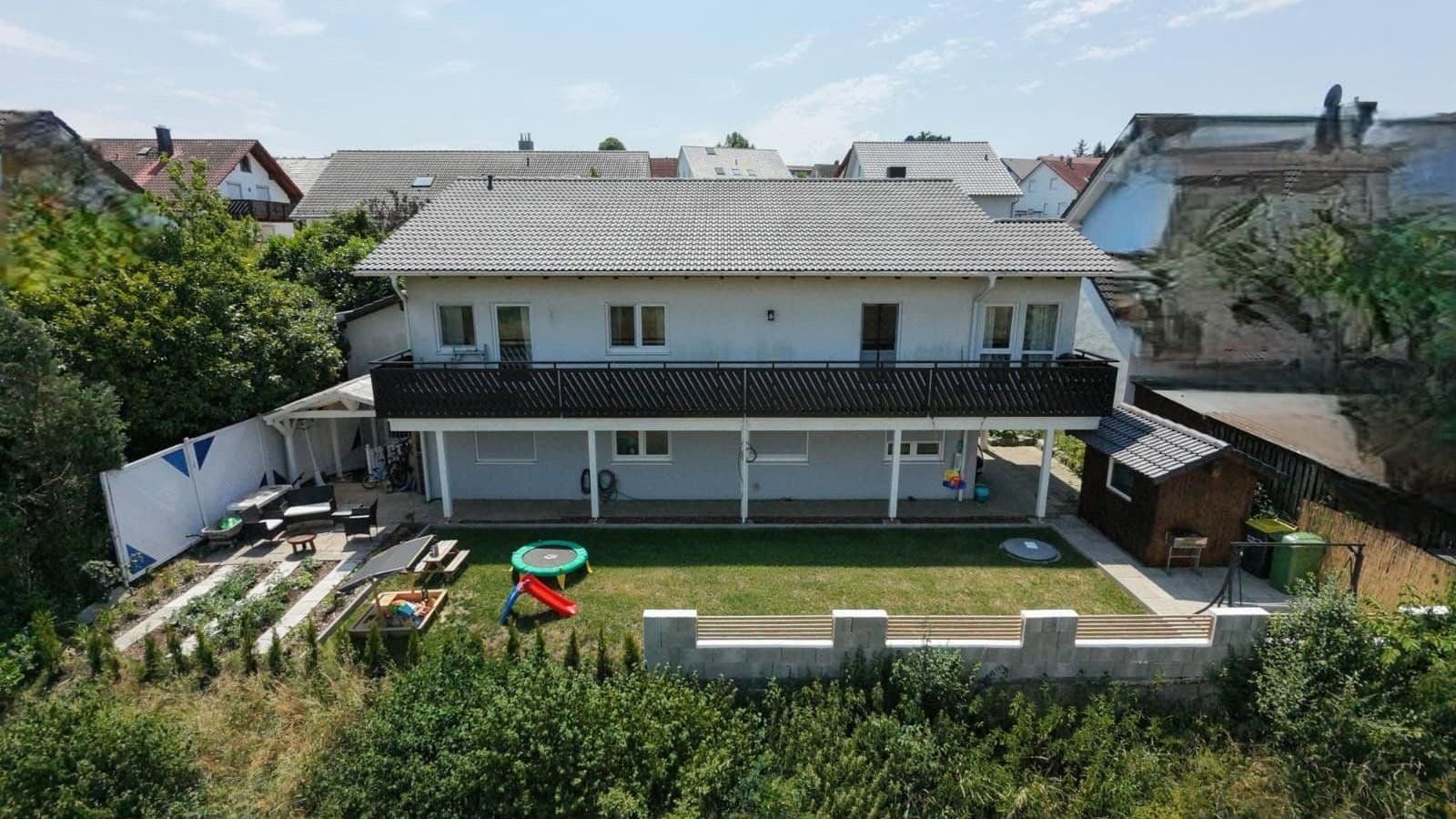 Prodej domu 263 m², pozemek 522 m², Mönsheim, Bádensko-Württembersko Prodej domu 263 m², pozemek 522 m², Mönsheim, Bádensko-Württembersko