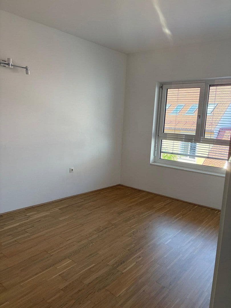 Pronájem bytu 2+1 64 m², Graz, Štýrsko Pronájem bytu 2+1 64 m², Graz, Štýrsko