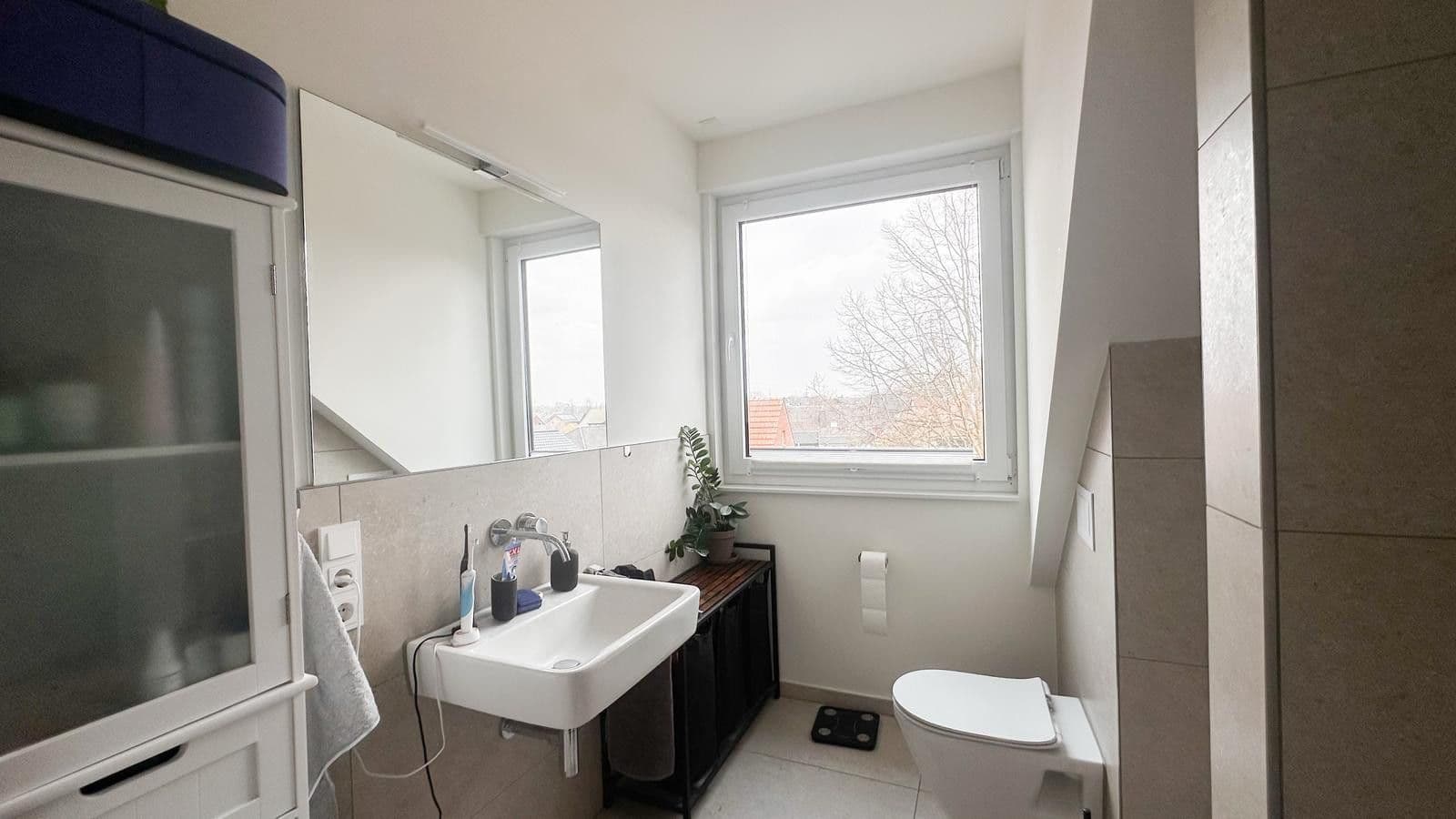 Pronájem bytu 4+1 99 m², Gronau, Severní Porýní-Vestfálsko Pronájem bytu 4+1 99 m², Gronau, Severní Porýní-Vestfálsko