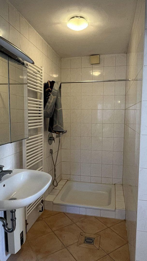 Pronájem bytu 1+1 47 m², Eichendorffstraße 2, Esslingen am Neckar, Bádensko-Württembersko Pronájem bytu 1+1 47 m², Eichendorffstraße 2, Esslingen am Neckar, Bádensko-Württembersko