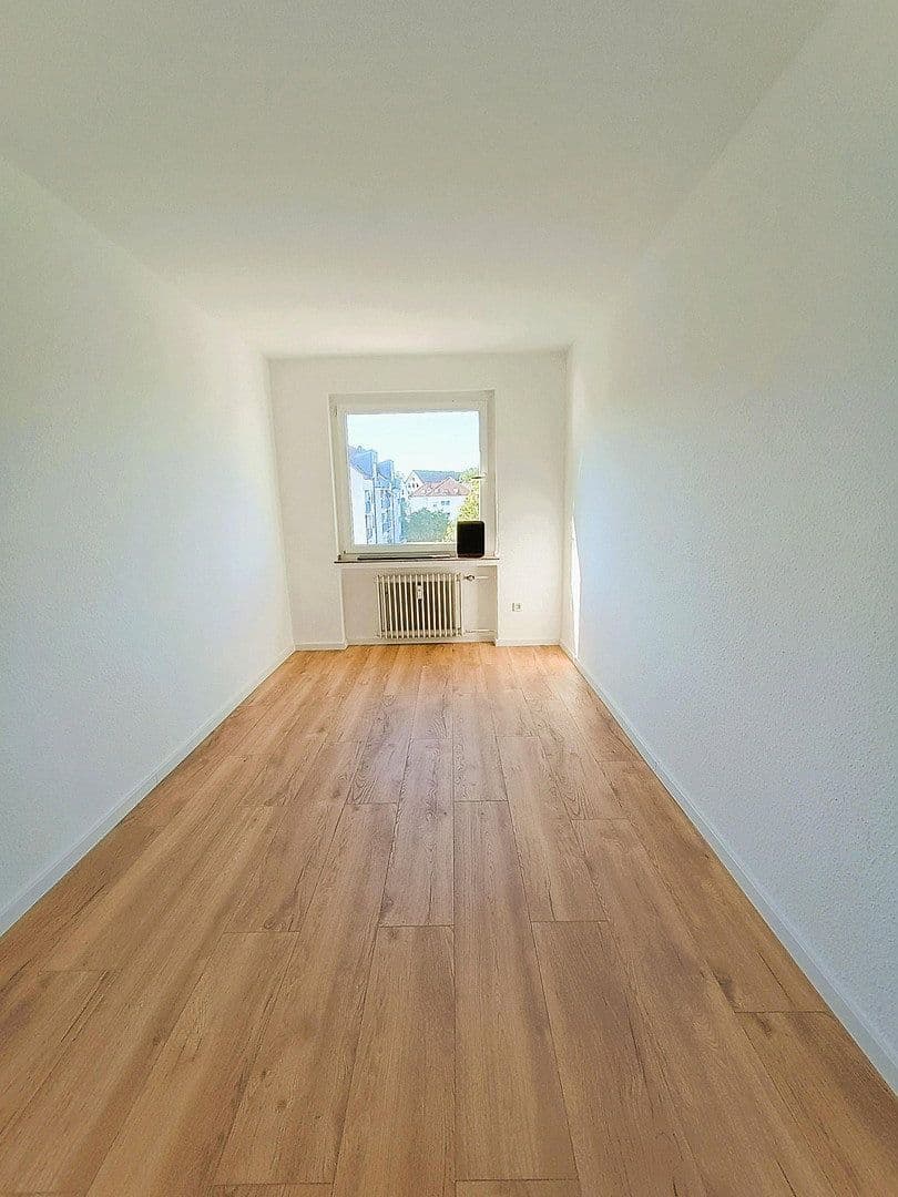 Pronájem bytu 3+1 95 m², Bahnhofstraße 19-21, Castrop-Rauxel, Severní Porýní-Vestfálsko Pronájem bytu 3+1 95 m², Bahnhofstraße 19-21, Castrop-Rauxel, Severní Porýní-Vestfálsko