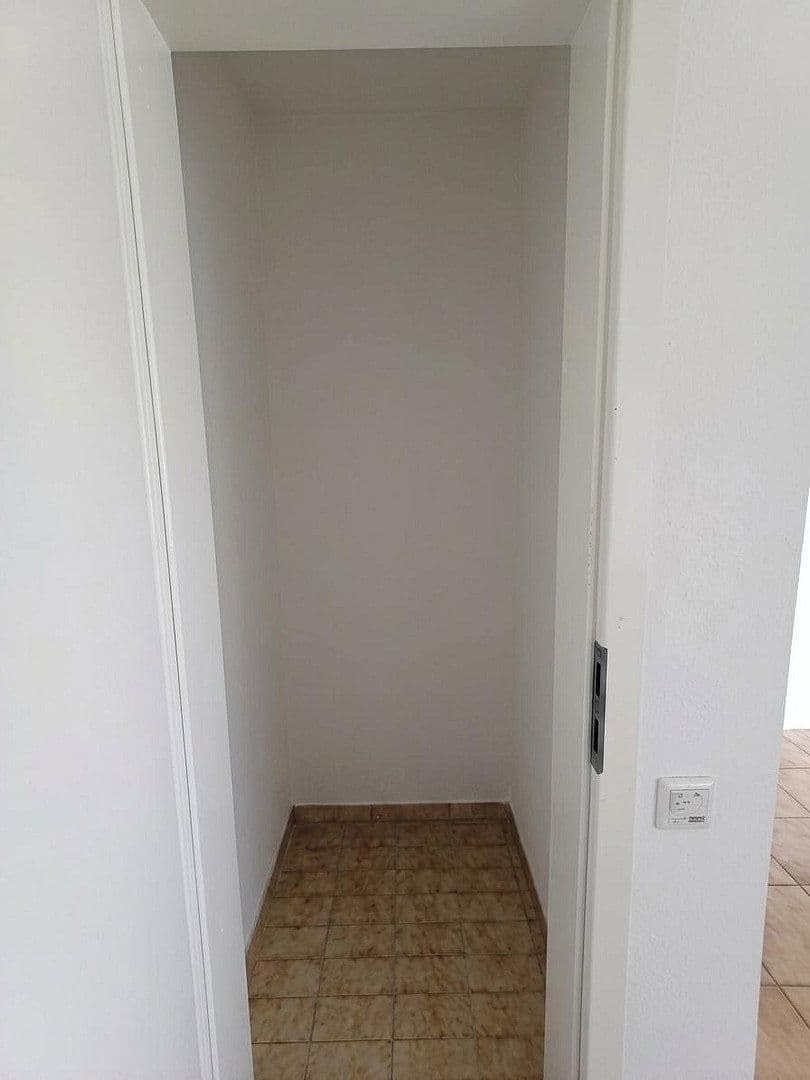 Pronájem bytu 3+1 95 m², Bahnhofstraße 19-21, Castrop-Rauxel, Severní Porýní-Vestfálsko Pronájem bytu 3+1 95 m², Bahnhofstraße 19-21, Castrop-Rauxel, Severní Porýní-Vestfálsko