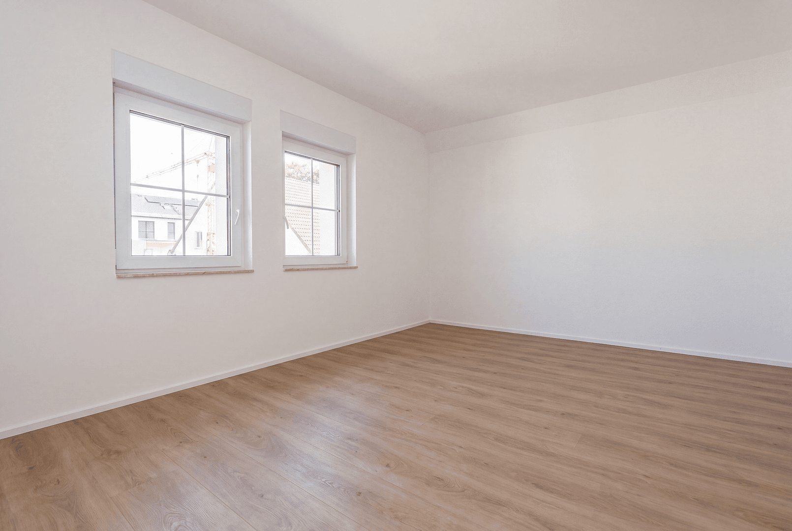 Pronájem bytu 5+1 120 m², Sulzburgstraße 34, Lenningen, Bádensko-Württembersko Pronájem bytu 5+1 120 m², Sulzburgstraße 34, Lenningen, Bádensko-Württembersko