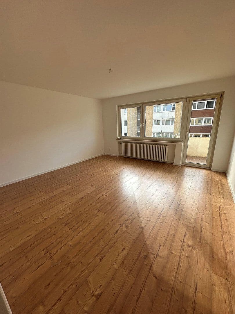 Pronájem bytu 3+1 76 m², Landrat-von-Ostmann-Str. 8, Osnabrück, Dolní Sasko Pronájem bytu 3+1 76 m², Landrat-von-Ostmann-Str. 8, Osnabrück, Dolní Sasko