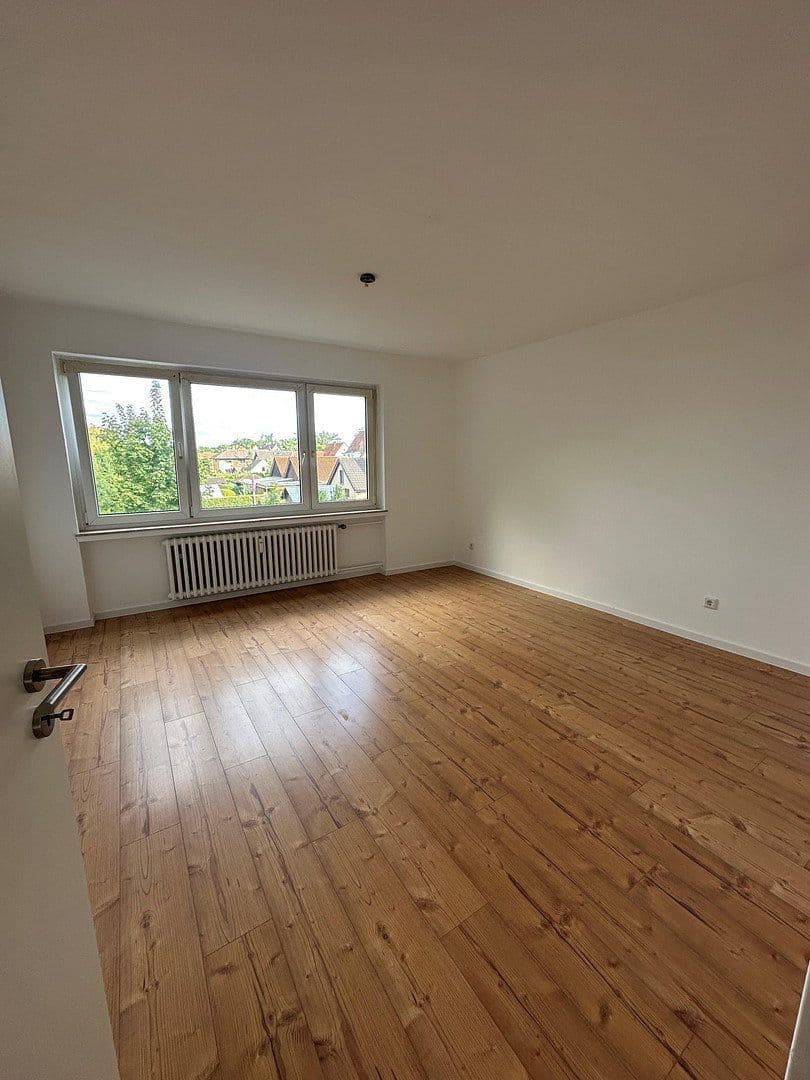 Pronájem bytu 3+1 76 m², Landrat-von-Ostmann-Str. 8, Osnabrück, Dolní Sasko Pronájem bytu 3+1 76 m², Landrat-von-Ostmann-Str. 8, Osnabrück, Dolní Sasko