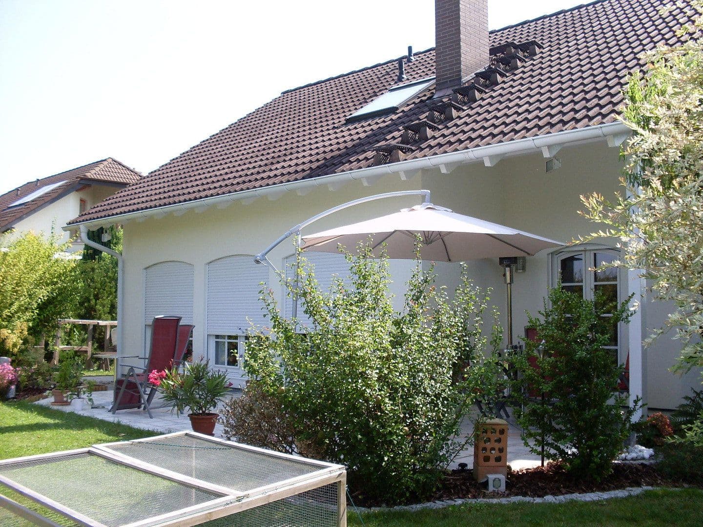 Pronájem domu 150 m², pozemek 767 m², Feuerdornweg 4, Ravenstein, Bádensko-Württembersko Pronájem domu 150 m², pozemek 767 m², Feuerdornweg 4, Ravenstein, Bádensko-Württembersko
