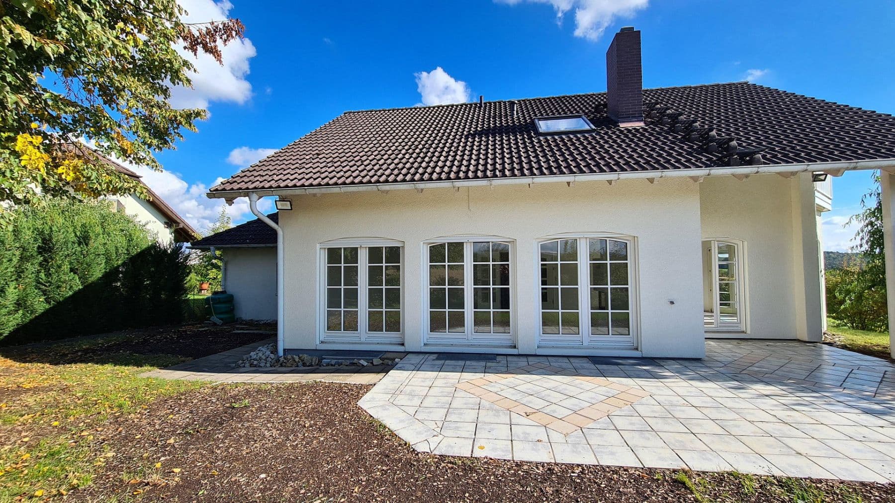 Pronájem domu 150 m², pozemek 767 m², Feuerdornweg 4, Ravenstein, Bádensko-Württembersko Pronájem domu 150 m², pozemek 767 m², Feuerdornweg 4, Ravenstein, Bádensko-Württembersko