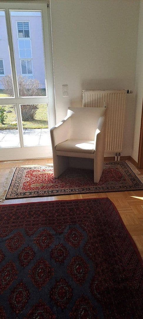 Pronájem bytu 1+1 42 m², Frühlingsstrasse 44a, Bad Reichenhall, Bavorsko Pronájem bytu 1+1 42 m², Frühlingsstrasse 44a, Bad Reichenhall, Bavorsko