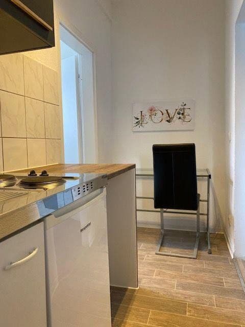Pronájem bytu 1+1 34 m², Kirchplatz 8a, Bad Salzungen, Durynsko Pronájem bytu 1+1 34 m², Kirchplatz 8a, Bad Salzungen, Durynsko