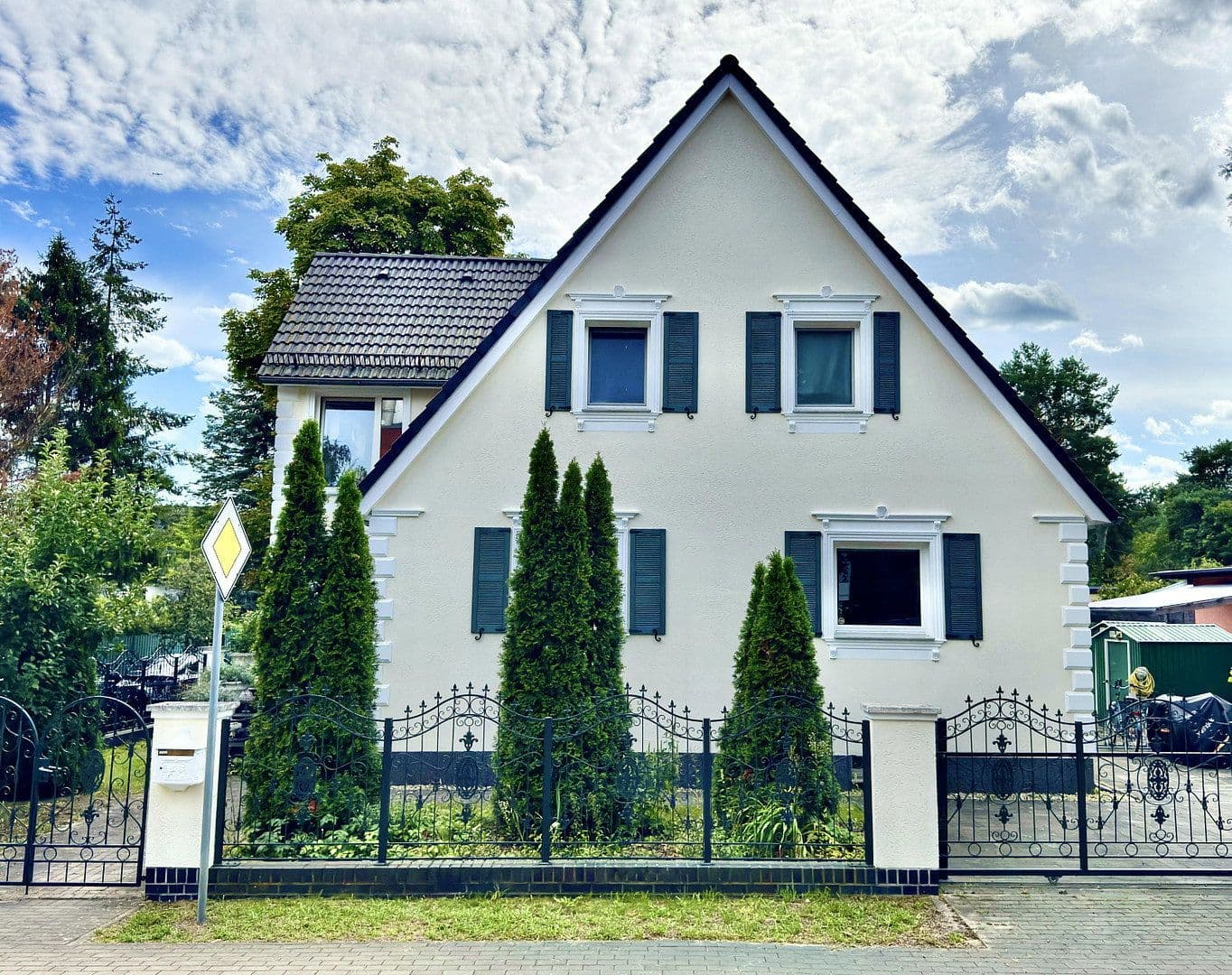 Prodej domu 300 m², pozemek 400 m², Alice-Bloch-Str.11, Nuthetal, Braniborsko Prodej domu 300 m², pozemek 400 m², Alice-Bloch-Str.11, Nuthetal, Braniborsko