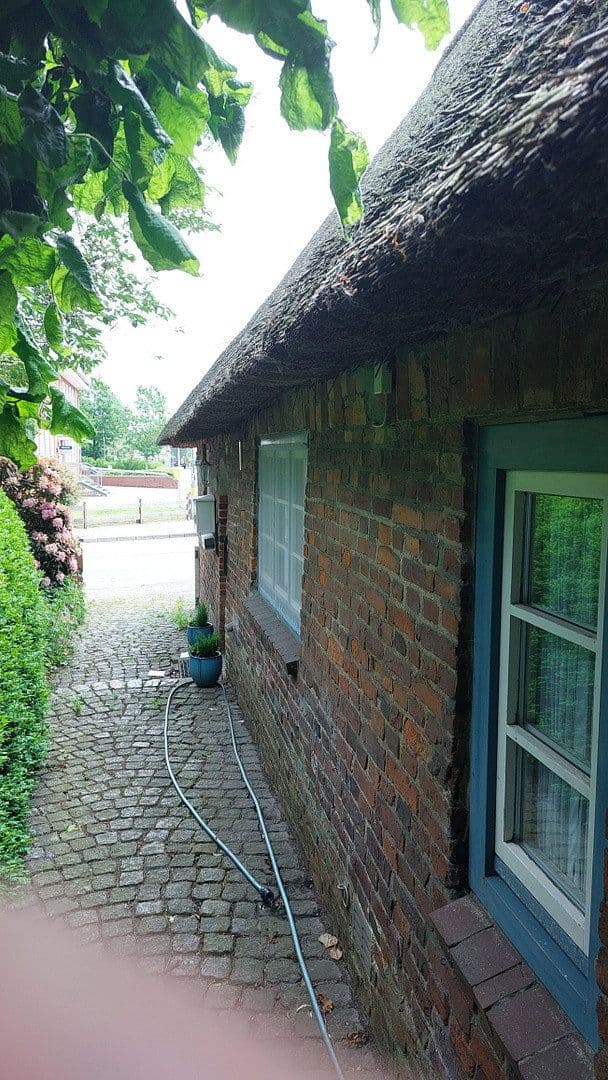 Prodej domu 42 m², pozemek 125 m², BÖHMESTR.2, Niebüll, Šlesvicko-Holštýnsko Prodej domu 42 m², pozemek 125 m², BÖHMESTR.2, Niebüll, Šlesvicko-Holštýnsko