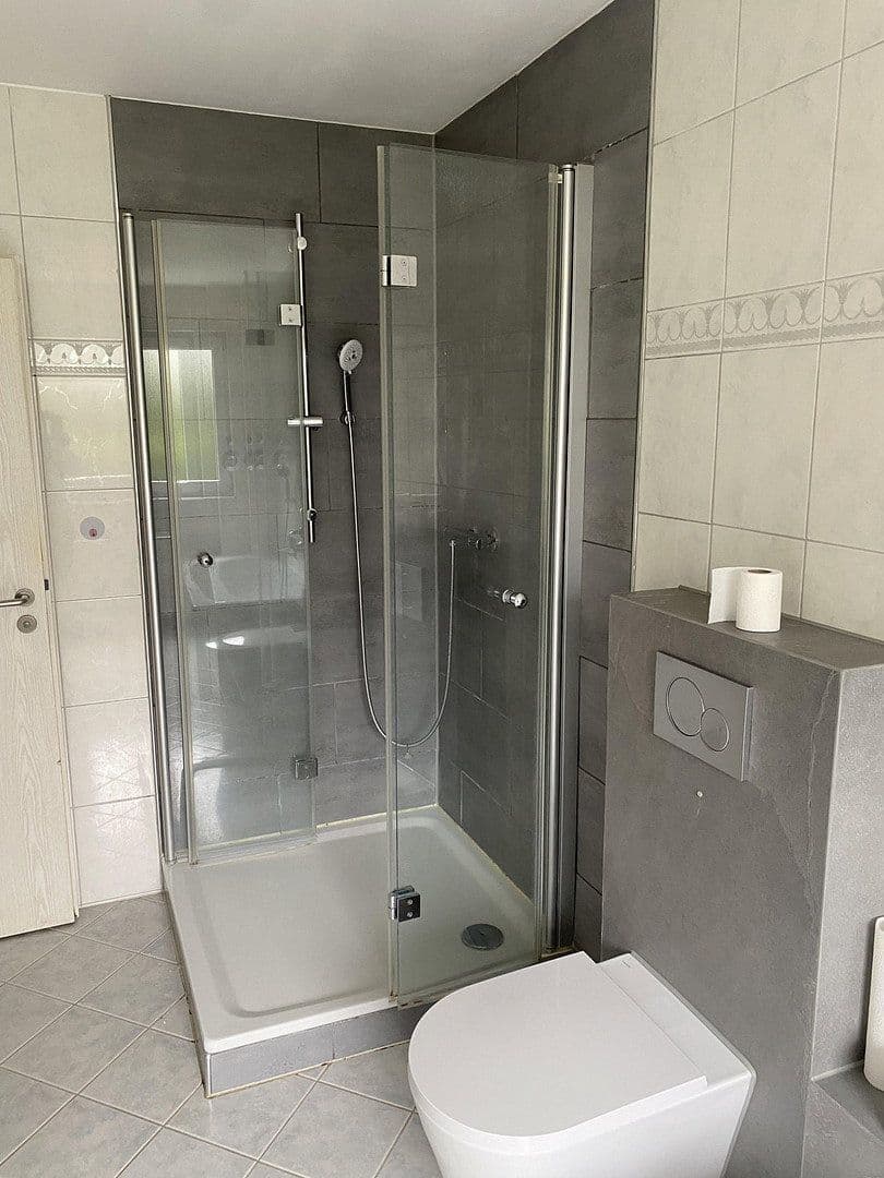 Prodej bytu 3+1 96 m², Steinbacher Hohl 31, Frankfurt OT Praunheim, Hessen Prodej bytu 3+1 96 m², Steinbacher Hohl 31, Frankfurt OT Praunheim, Hessen