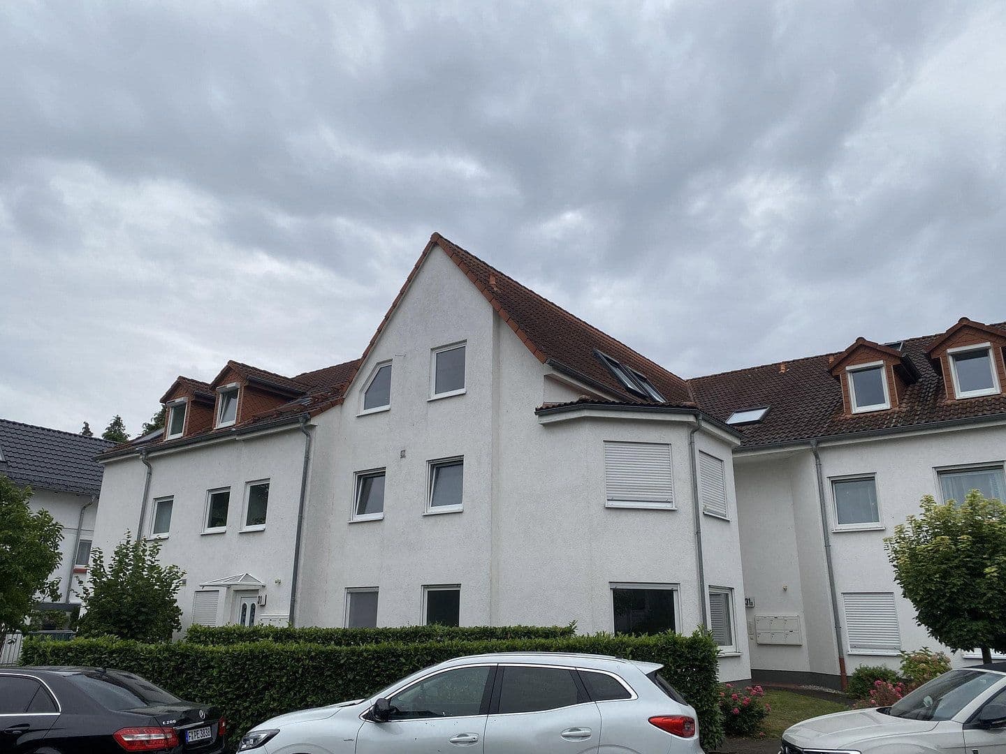 Prodej bytu 3+1 96 m², Steinbacher Hohl 31, Frankfurt OT Praunheim, Hessen Prodej bytu 3+1 96 m², Steinbacher Hohl 31, Frankfurt OT Praunheim, Hessen