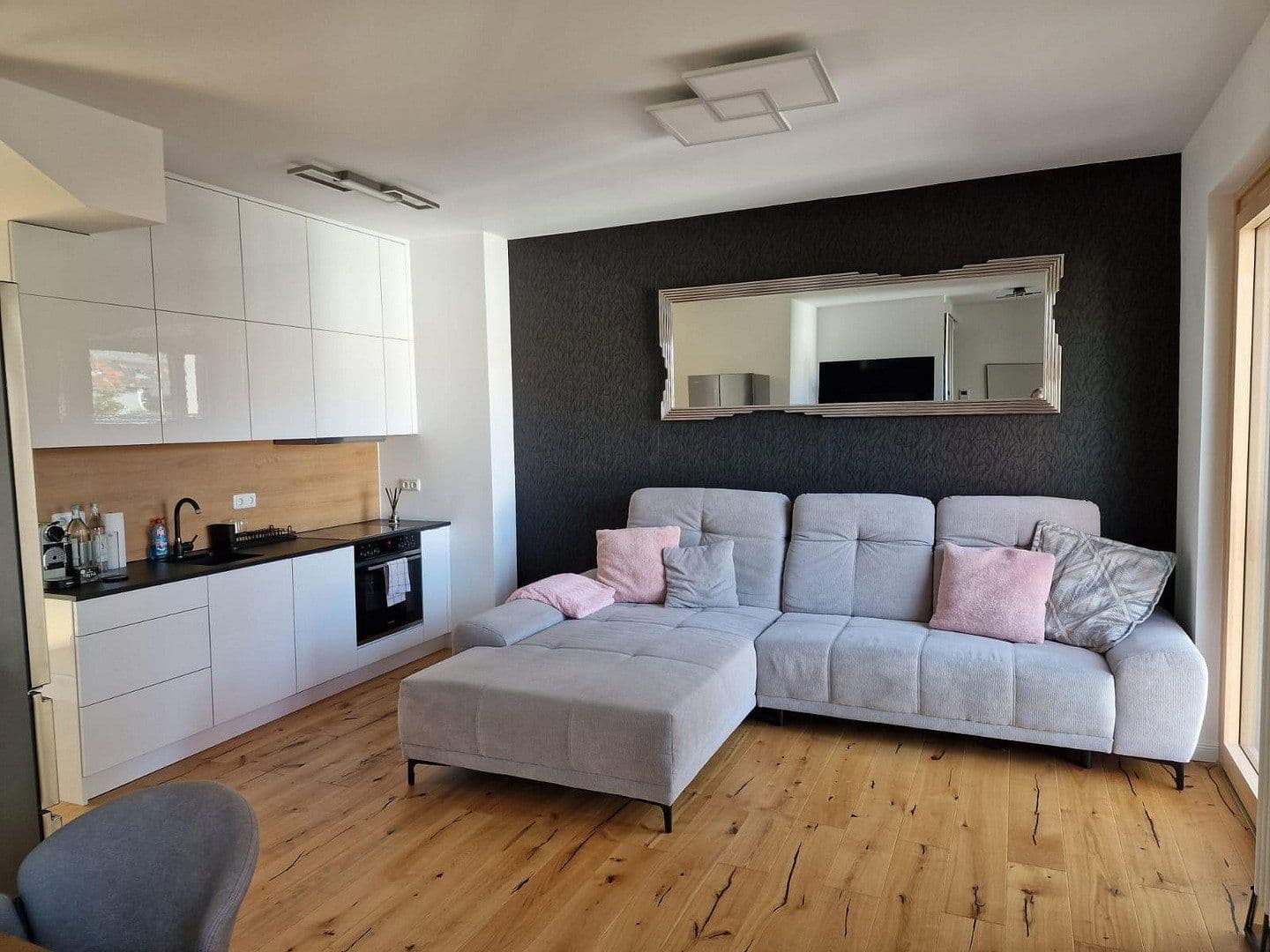 Pronájem bytu 2+1 50 m², Berlin, Berlín Pronájem bytu 2+1 50 m², Berlin, Berlín