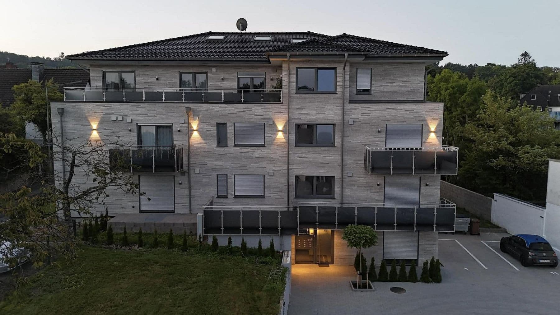 Pronájem bytu 3+1 86 m², Kaiserstraße 41c, Waldbröl, Severní Porýní-Vestfálsko Pronájem bytu 3+1 86 m², Kaiserstraße 41c, Waldbröl, Severní Porýní-Vestfálsko