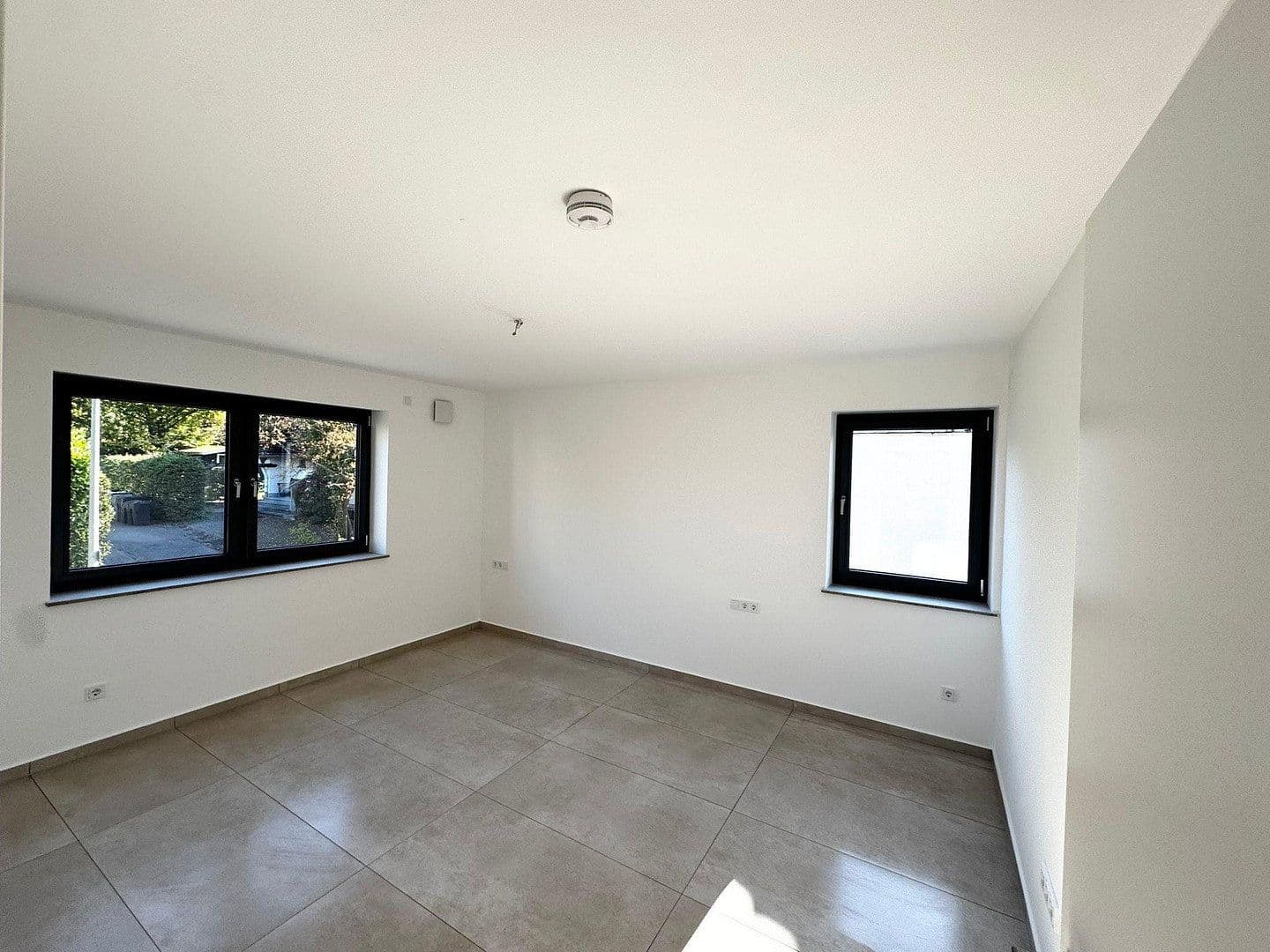 Pronájem bytu 3+1 86 m², Kaiserstraße 41c, Waldbröl, Severní Porýní-Vestfálsko Pronájem bytu 3+1 86 m², Kaiserstraße 41c, Waldbröl, Severní Porýní-Vestfálsko