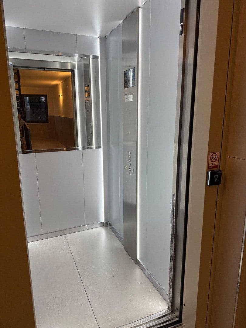 Pronájem bytu 3+1 86 m², Kaiserstraße 41c, Waldbröl, Severní Porýní-Vestfálsko Pronájem bytu 3+1 86 m², Kaiserstraße 41c, Waldbröl, Severní Porýní-Vestfálsko