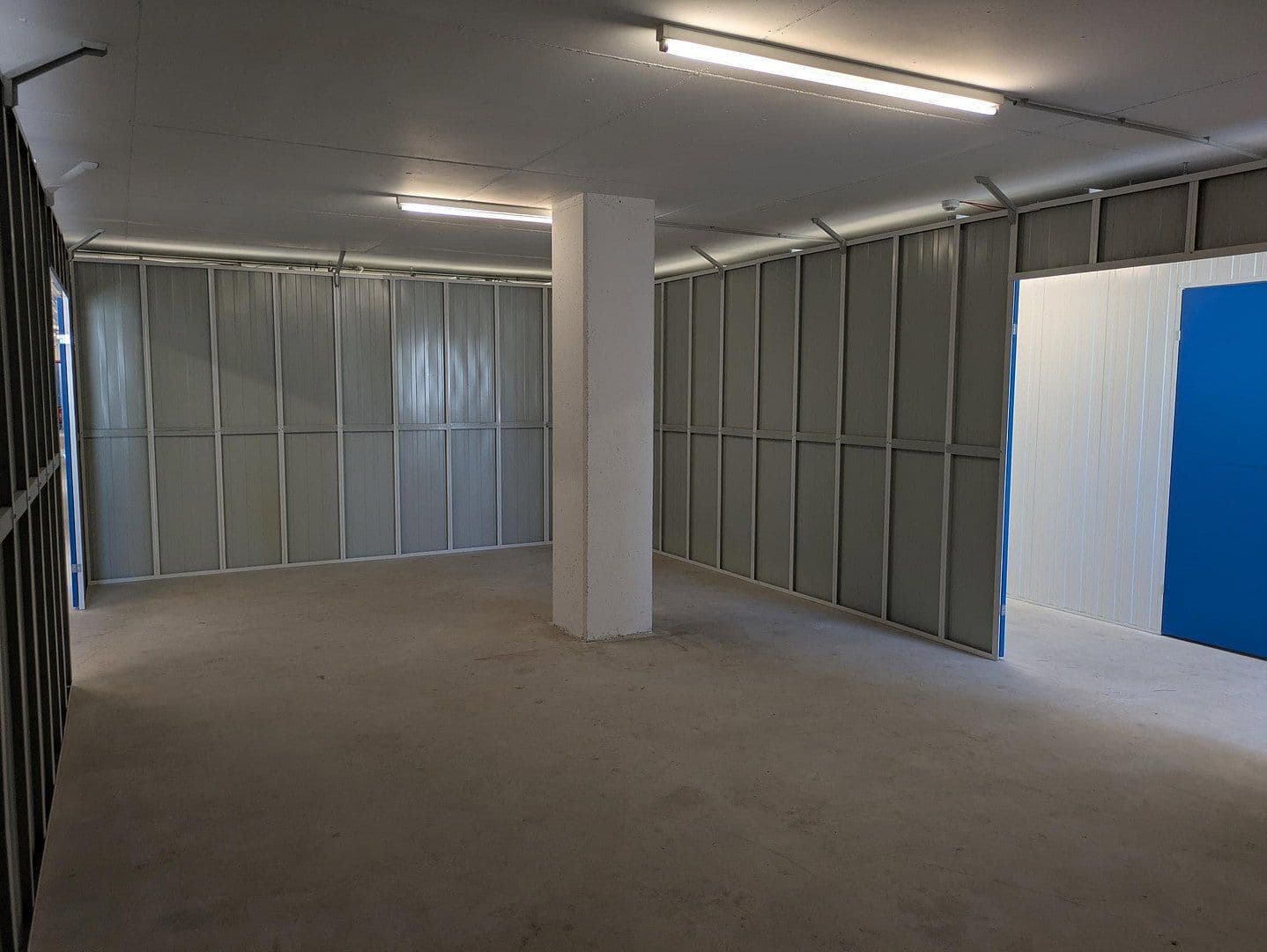 Pronájem nebytového prostoru 41 m², Schnellerstrasse 18a, Berlin, Berlín Pronájem nebytového prostoru 41 m², Schnellerstrasse 18a, Berlin, Berlín