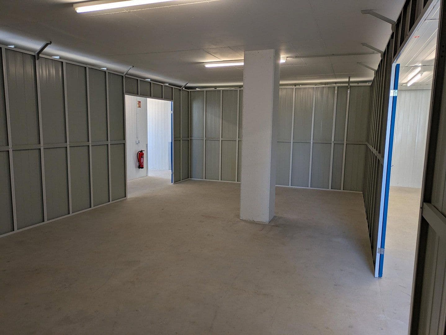 Pronájem nebytového prostoru 41 m², Schnellerstrasse 18a, Berlin, Berlín Pronájem nebytového prostoru 41 m², Schnellerstrasse 18a, Berlin, Berlín