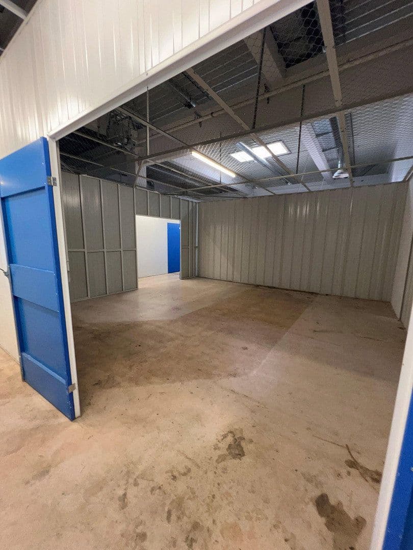 Pronájem nebytového prostoru 41 m², Grenzallee 37, Berlin, Berlín Pronájem nebytového prostoru 41 m², Grenzallee 37, Berlin, Berlín