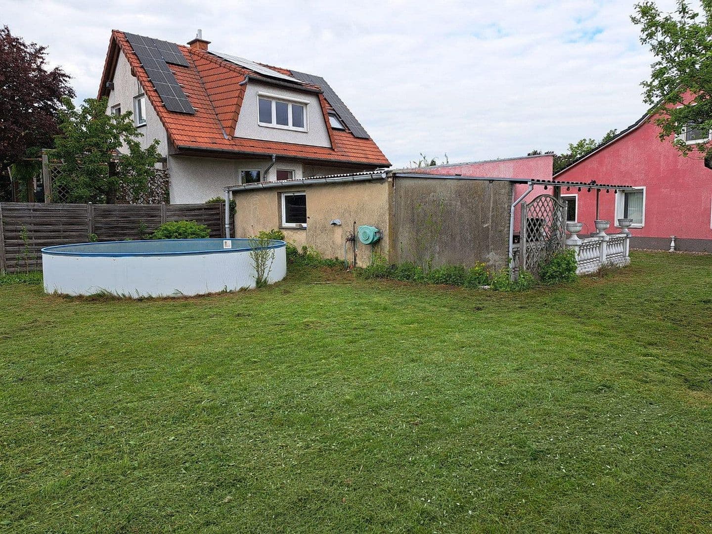 Prodej domu 90 m², pozemek 753 m², Berlin, Berlín Prodej domu 90 m², pozemek 753 m², Berlin, Berlín