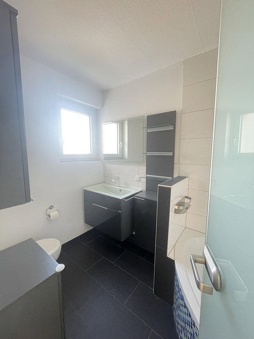 Prodej bytu 4+1 121 m², Grüssauer Straße 36, Wolfenbüttel, Dolní Sasko Prodej bytu 4+1 121 m², Grüssauer Straße 36, Wolfenbüttel, Dolní Sasko
