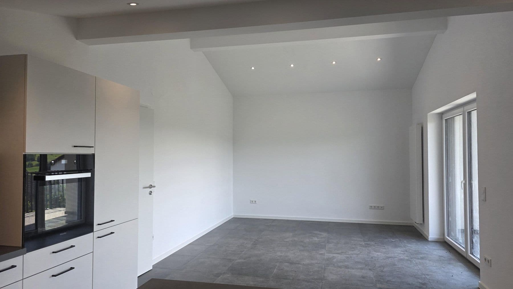 Pronájem bytu 2+kk 91 m², Obernburg am Main, Bavorsko Pronájem bytu 2+kk 91 m², Obernburg am Main, Bavorsko