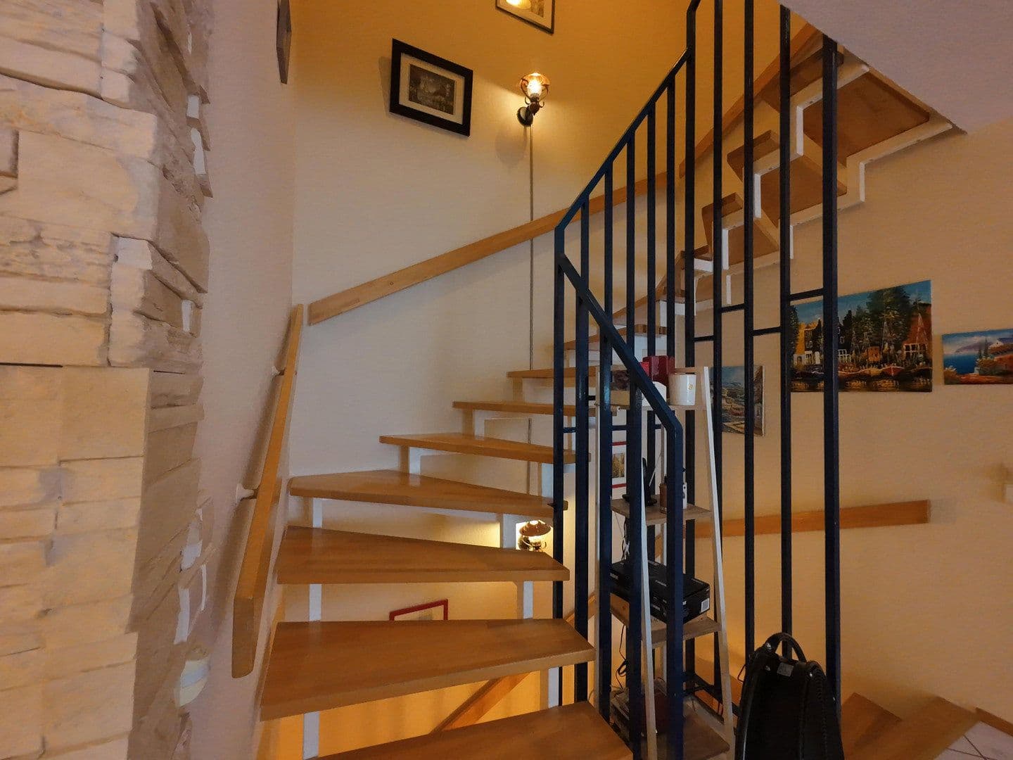 Prodej domu 133 m², pozemek 273 m², Gau-Odernheim, Porýní-Falc Prodej domu 133 m², pozemek 273 m², Gau-Odernheim, Porýní-Falc