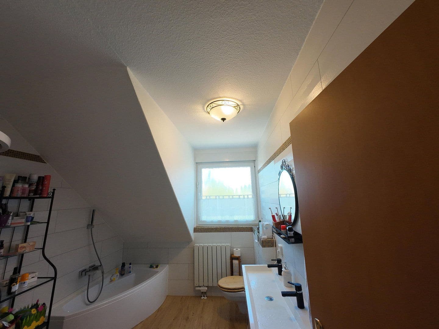 Prodej domu 133 m², pozemek 273 m², Gau-Odernheim, Porýní-Falc Prodej domu 133 m², pozemek 273 m², Gau-Odernheim, Porýní-Falc