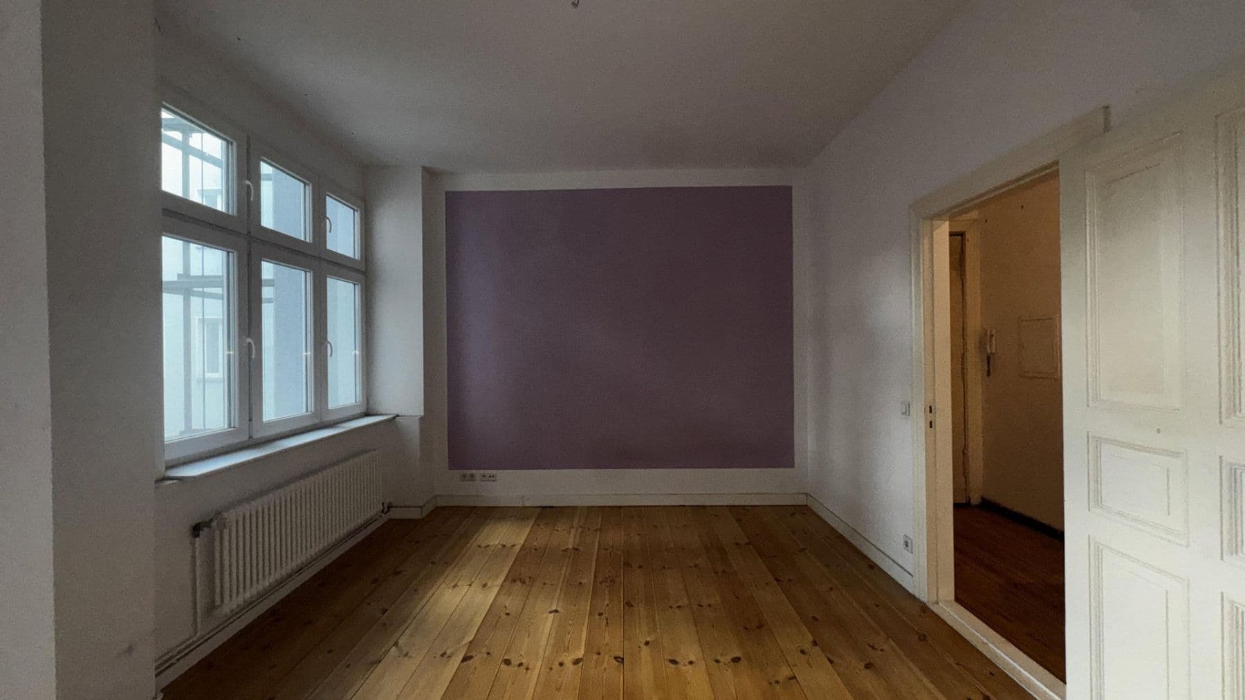 Prodej bytu 3+1 107 m², Berlin, Berlín Prodej bytu 3+1 107 m², Berlin, Berlín