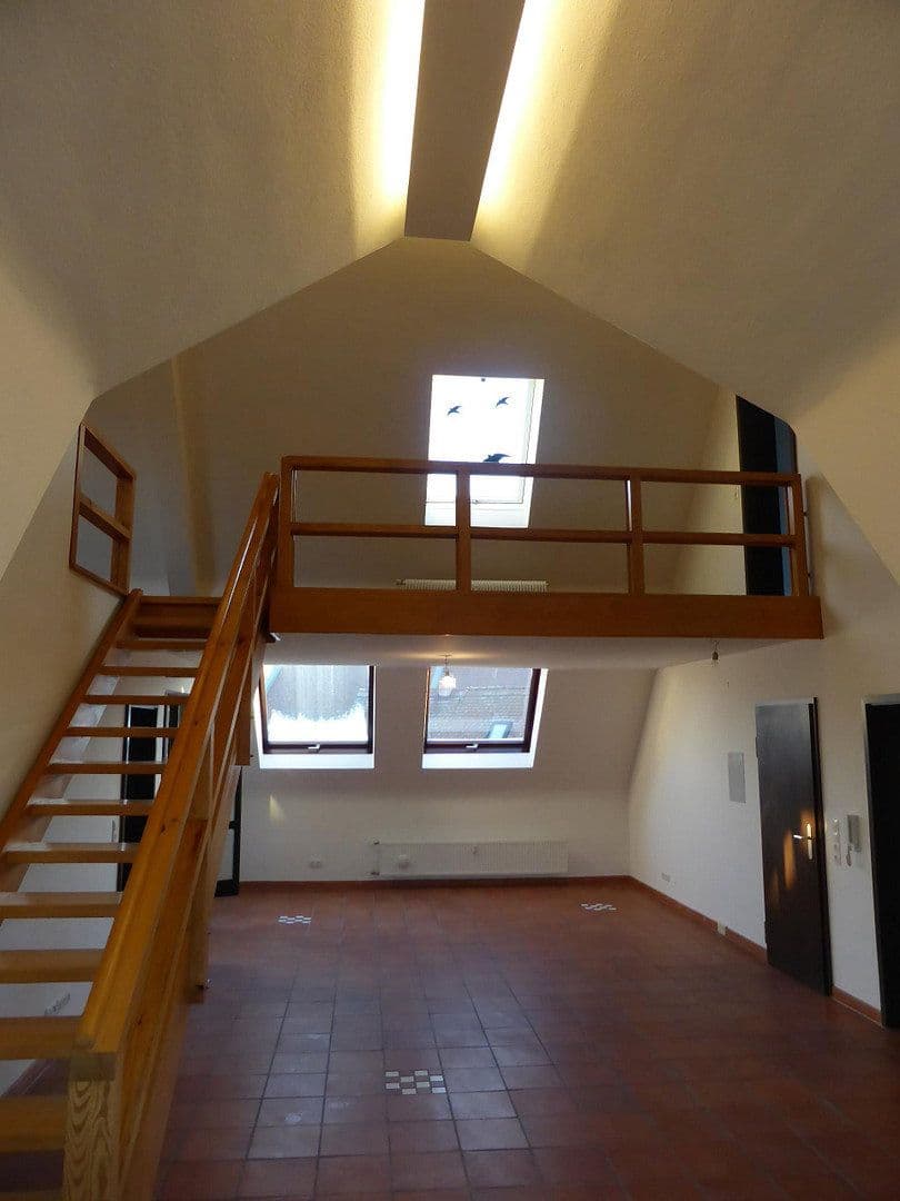Pronájem bytu 5+1 150 m², Münzstr. 3, Würzburg, Bavorsko Pronájem bytu 5+1 150 m², Münzstr. 3, Würzburg, Bavorsko