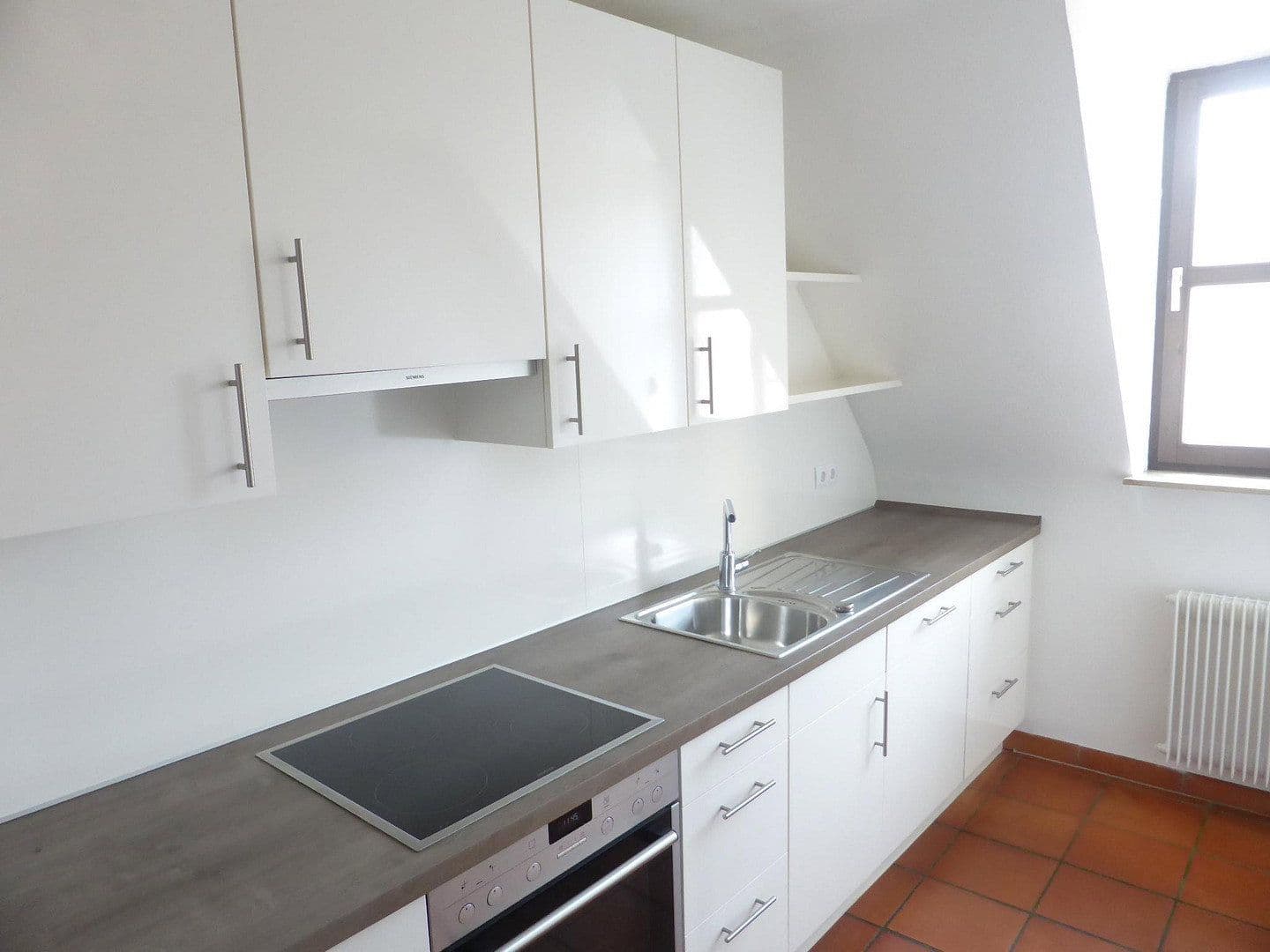 Pronájem bytu 5+1 150 m², Münzstr. 3, Würzburg, Bavorsko Pronájem bytu 5+1 150 m², Münzstr. 3, Würzburg, Bavorsko