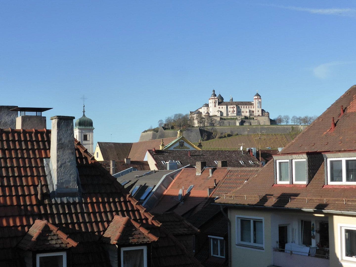 Pronájem bytu 5+1 150 m², Münzstr. 3, Würzburg, Bavorsko Pronájem bytu 5+1 150 m², Münzstr. 3, Würzburg, Bavorsko