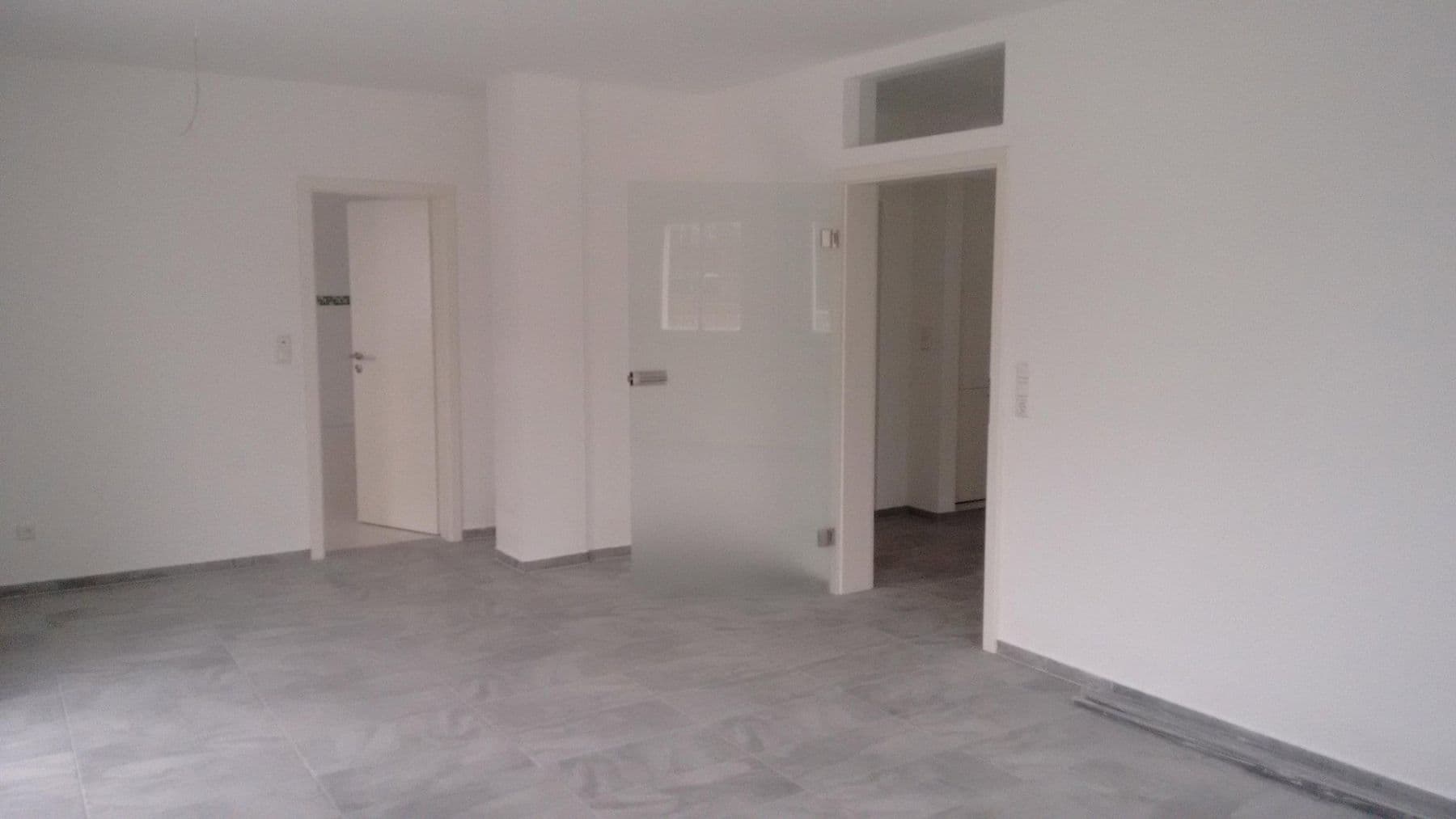 Prodej domu 240 m², pozemek 301 m², Hochheim, Hessen Prodej domu 240 m², pozemek 301 m², Hochheim, Hessen