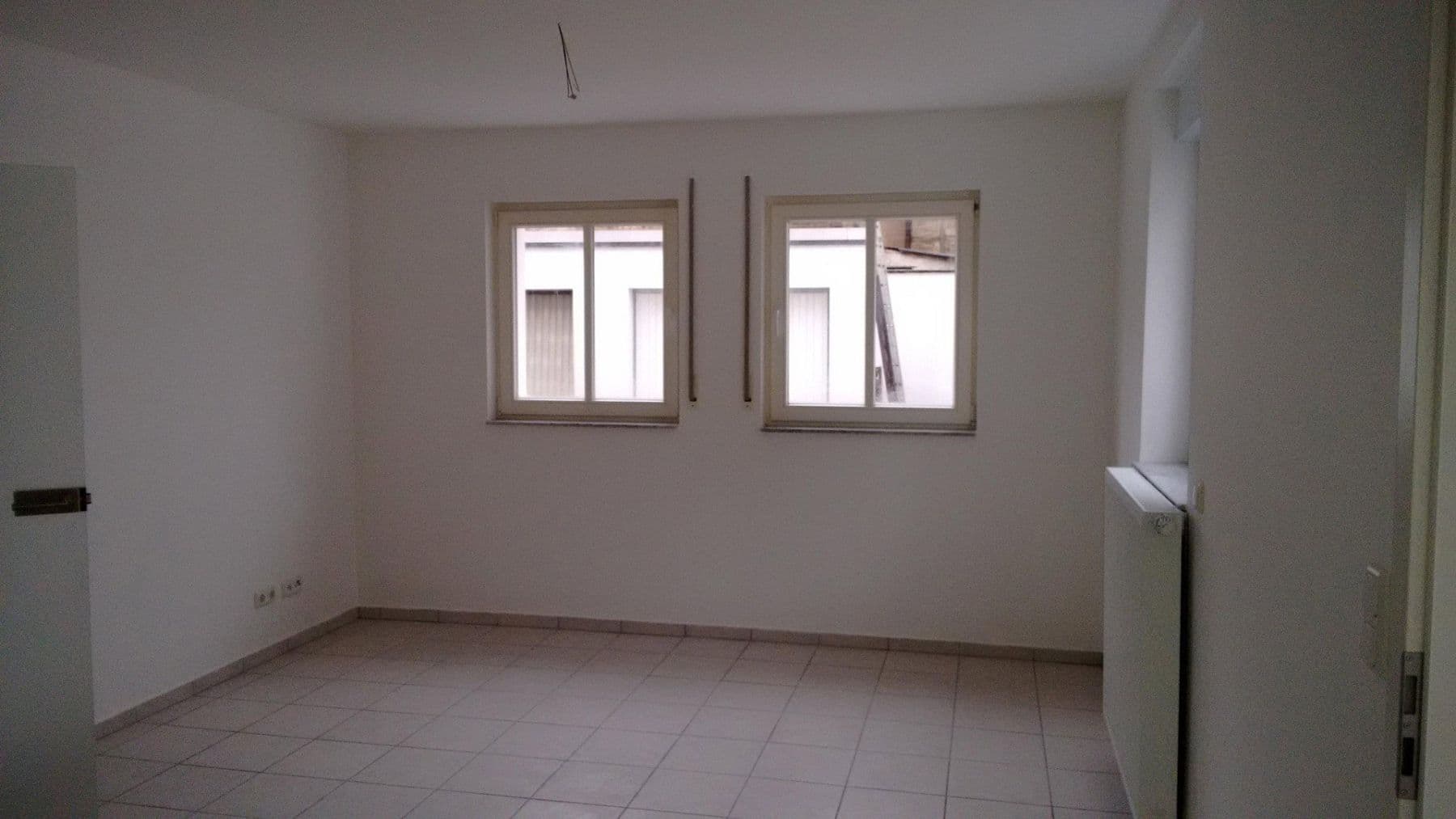 Prodej domu 240 m², pozemek 301 m², Hochheim, Hessen Prodej domu 240 m², pozemek 301 m², Hochheim, Hessen