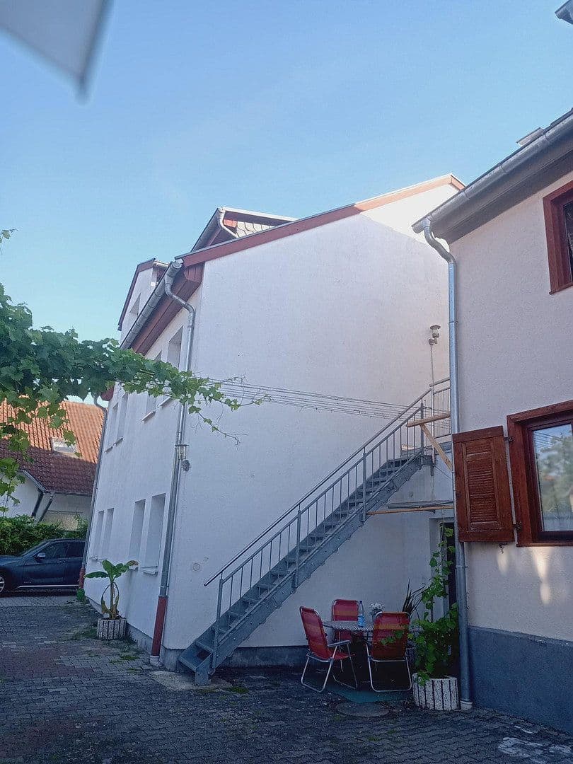 Prodej domu 240 m², pozemek 301 m², Hochheim, Hessen Prodej domu 240 m², pozemek 301 m², Hochheim, Hessen