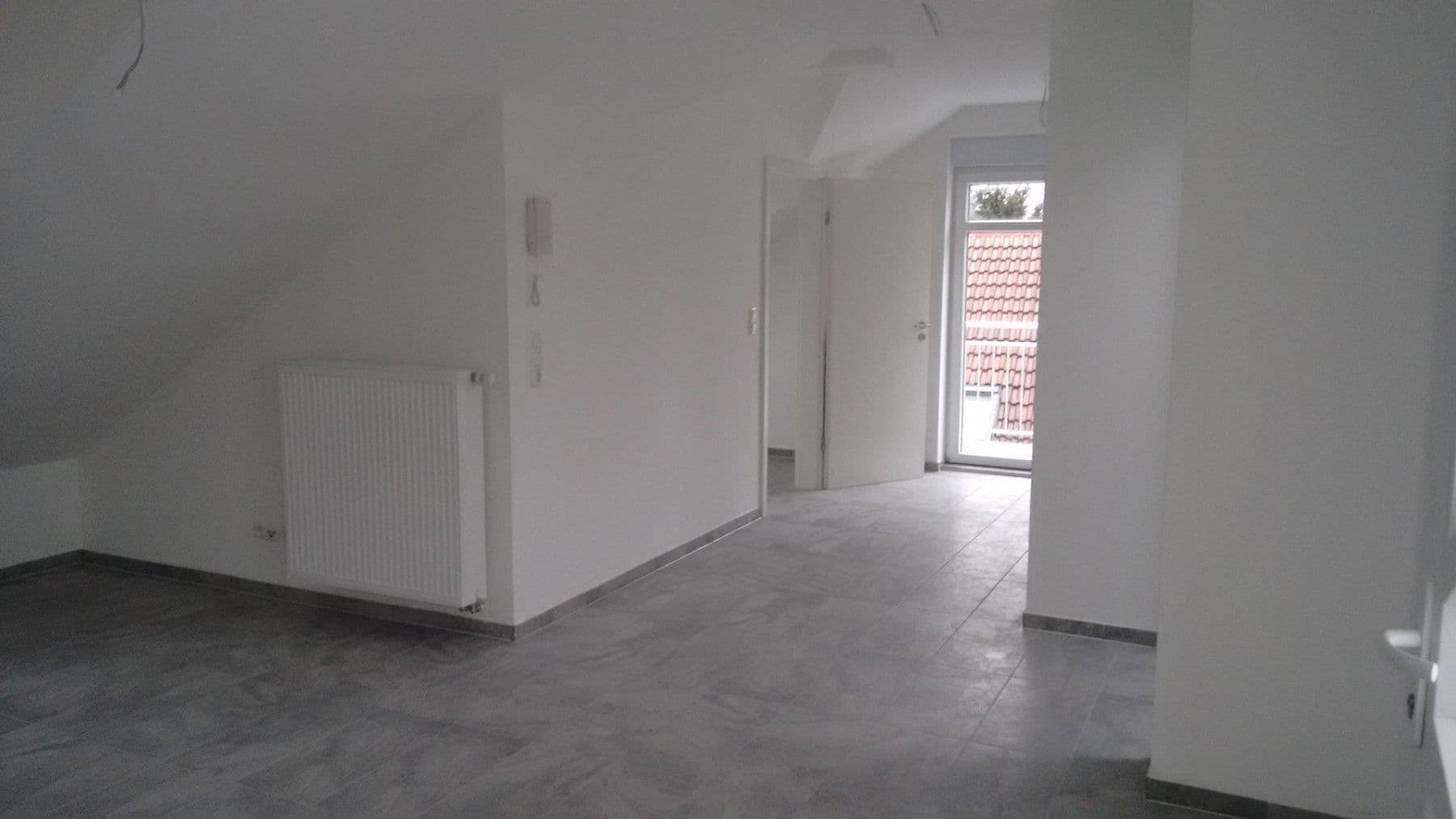 Prodej domu 240 m², pozemek 301 m², Hochheim, Hessen Prodej domu 240 m², pozemek 301 m², Hochheim, Hessen