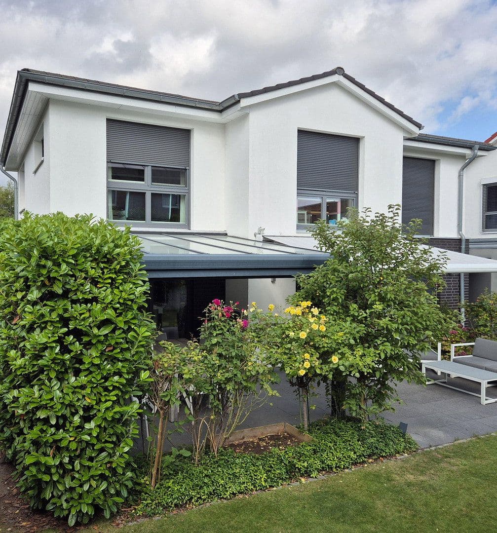 Prodej domu 165 m², pozemek 560 m², Ahrensburg, Šlesvicko-Holštýnsko Prodej domu 165 m², pozemek 560 m², Ahrensburg, Šlesvicko-Holštýnsko