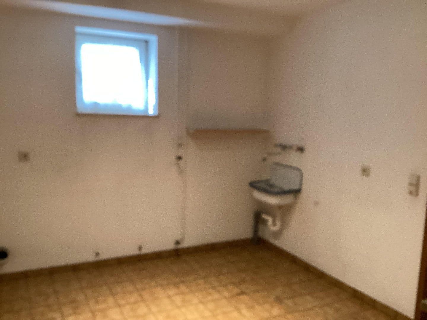 Prodej domu 195 m², pozemek 408 m², Ingelheim am Rhein, Porýní-Falc Prodej domu 195 m², pozemek 408 m², Ingelheim am Rhein, Porýní-Falc