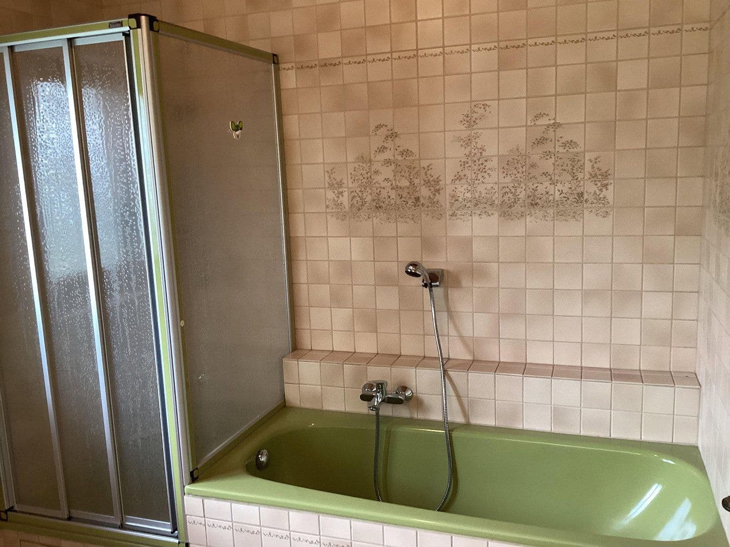 Prodej domu 195 m², pozemek 408 m², Ingelheim am Rhein, Porýní-Falc Prodej domu 195 m², pozemek 408 m², Ingelheim am Rhein, Porýní-Falc