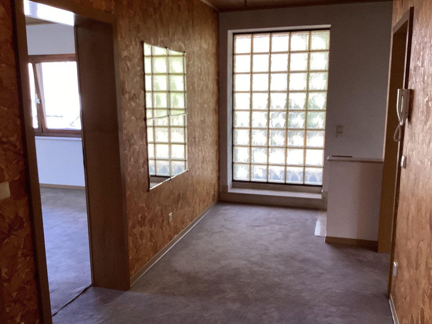 Prodej domu 195 m², pozemek 408 m², Ingelheim am Rhein, Porýní-Falc Prodej domu 195 m², pozemek 408 m², Ingelheim am Rhein, Porýní-Falc